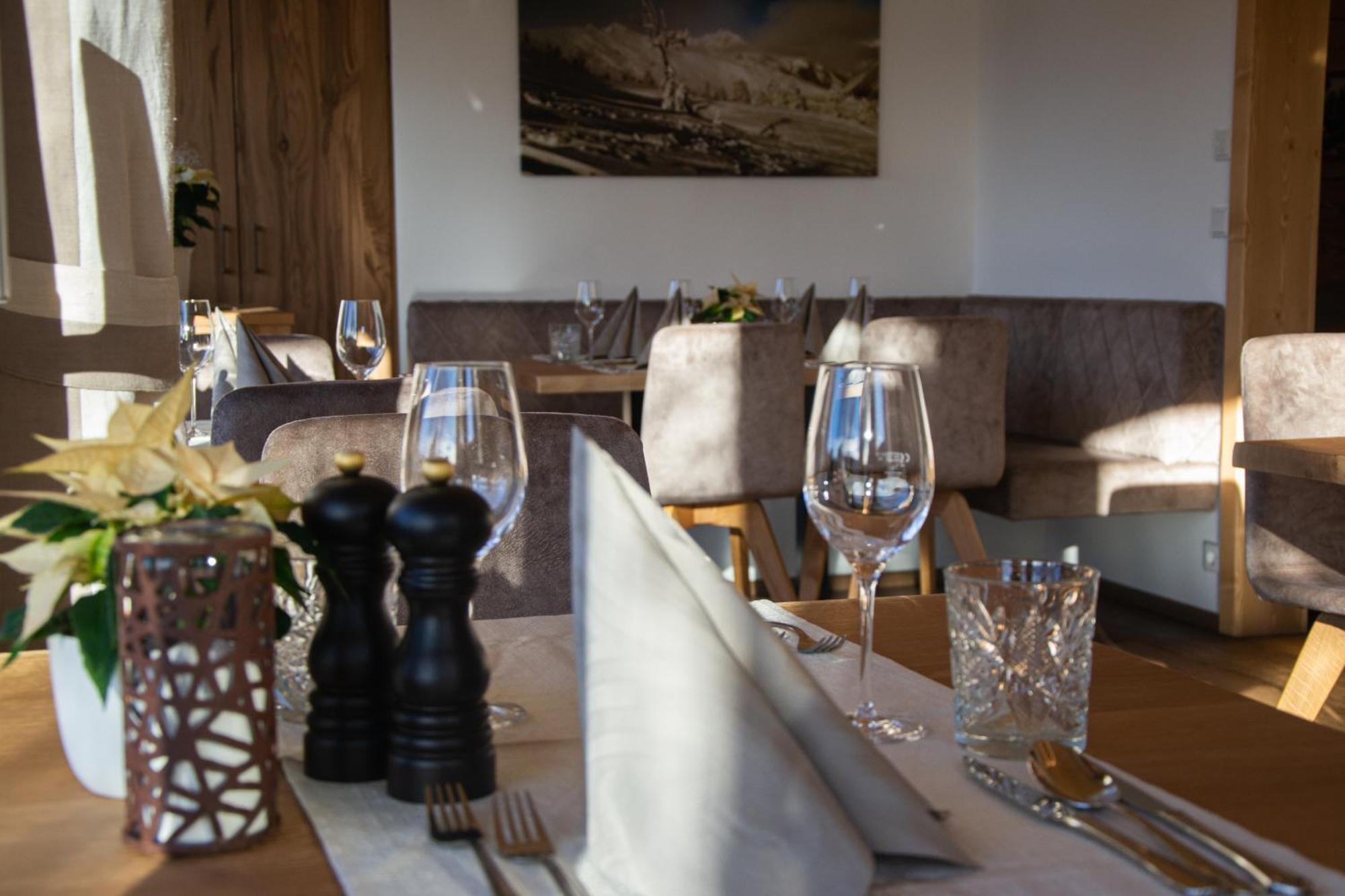 Hotel Haeuserl Im Wald Mariapfarr Luaran gambar