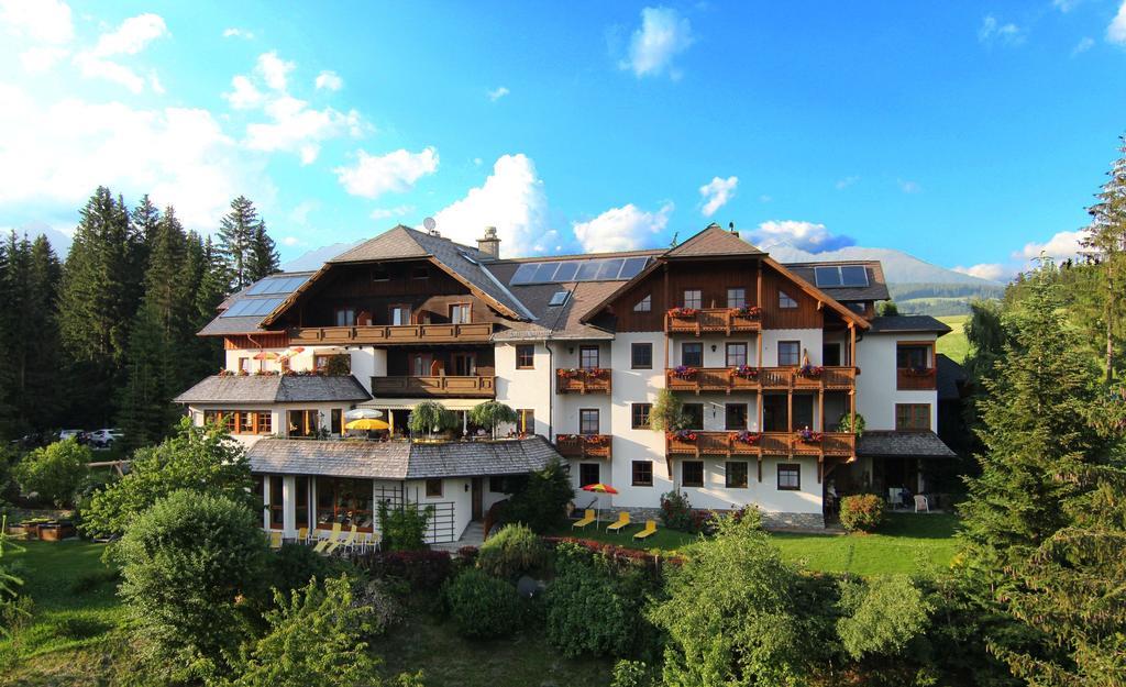 Hotel Haeuserl Im Wald Mariapfarr Luaran gambar
