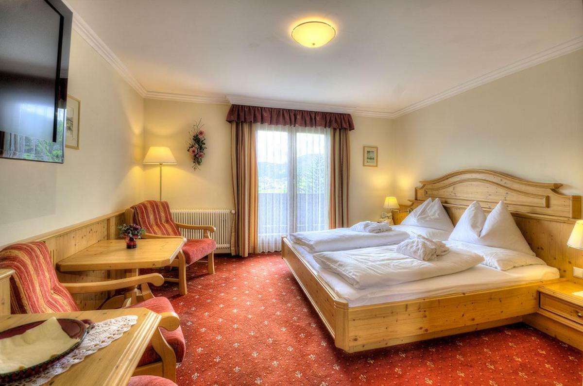 Hotel Haeuserl Im Wald Mariapfarr Luaran gambar